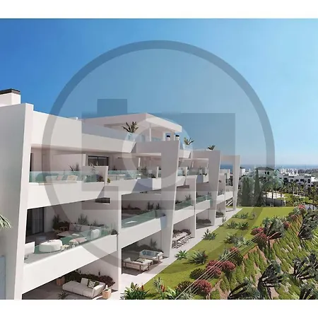 Apartman Amazing In With 3 Bedrooms, Wifi And Outdoor Swimming Pool